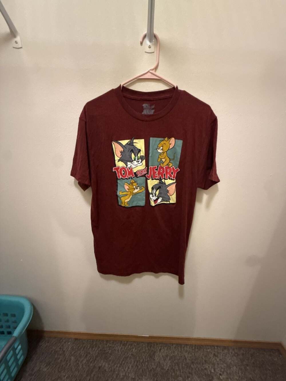 Tom and Jerry Graphic Print Crew Neck T-Shirt Burgundy